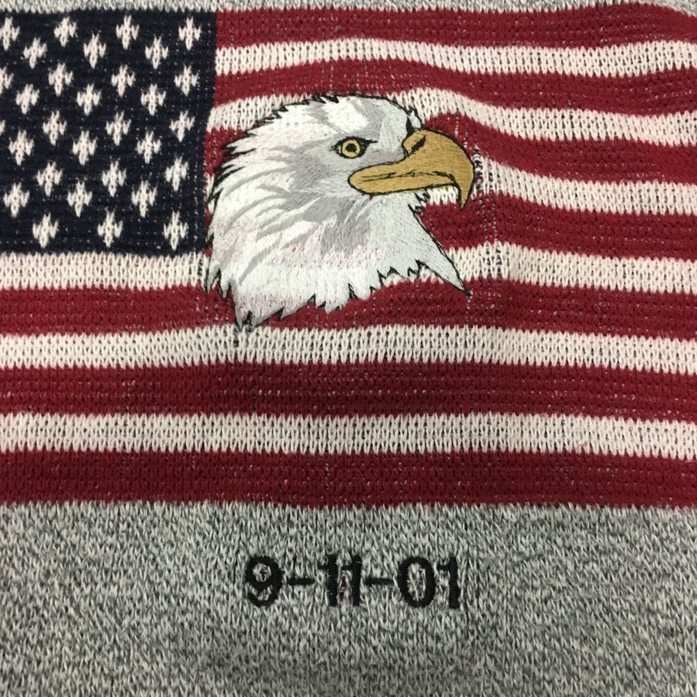 Throwback American Flag Eagle Sweater Size L - image 3